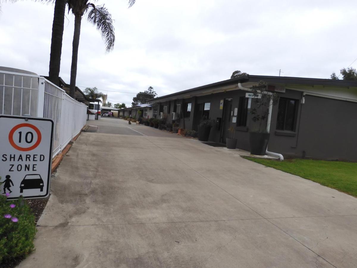 Dalby Parkview Motel Bagian luar foto